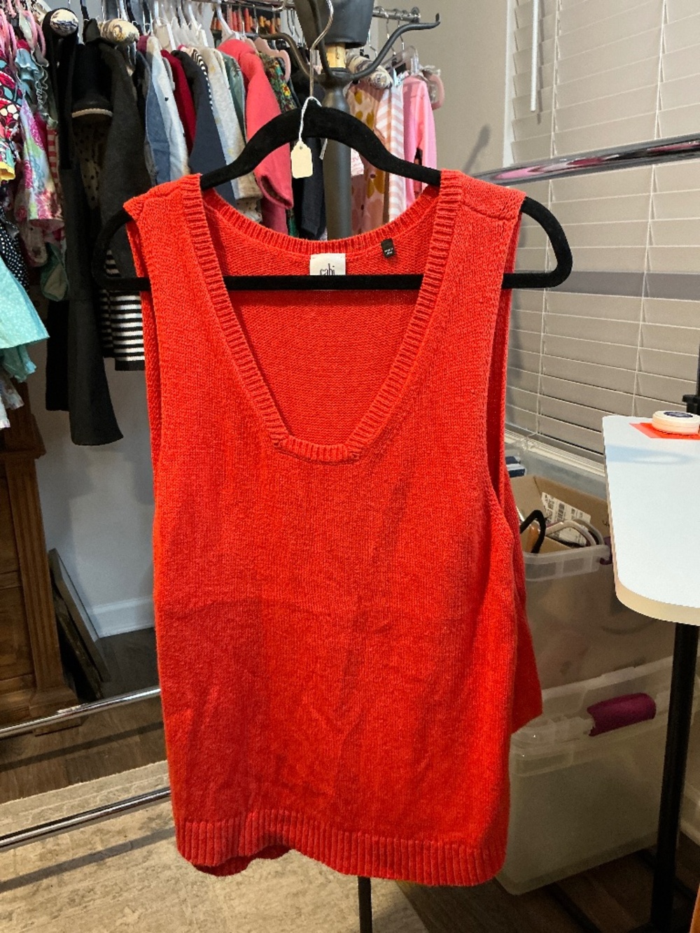 Women’s CAbi  sweater tank tunic M